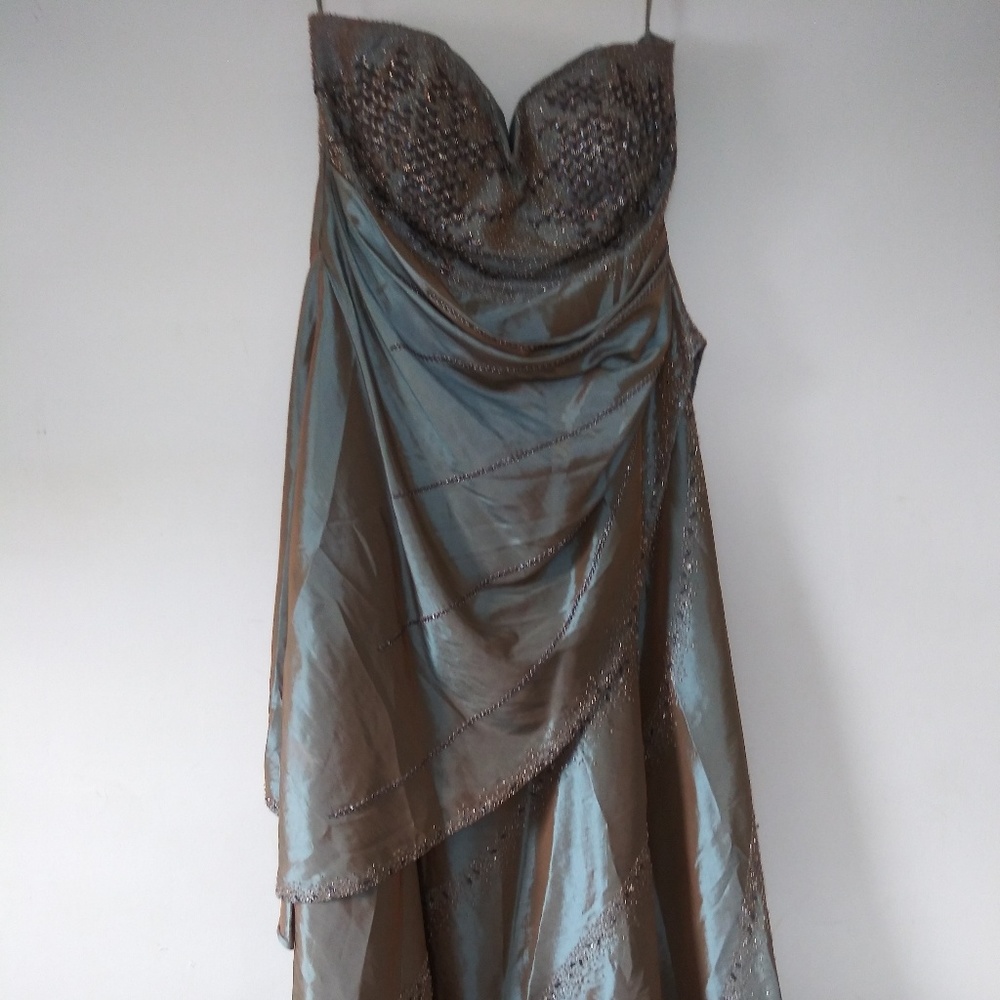 Jovani Iridescent beaded Formal, plus size